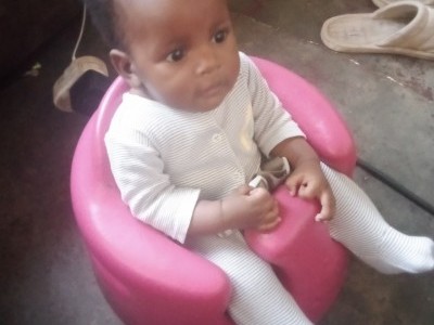 please help baby ahlu to breath